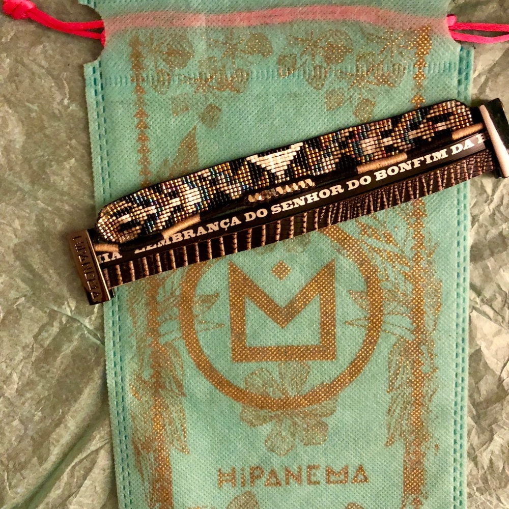 Hipanema Bracelet with sleek magnet hook